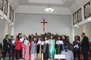 STANDING CHOIR KA SCYO&C